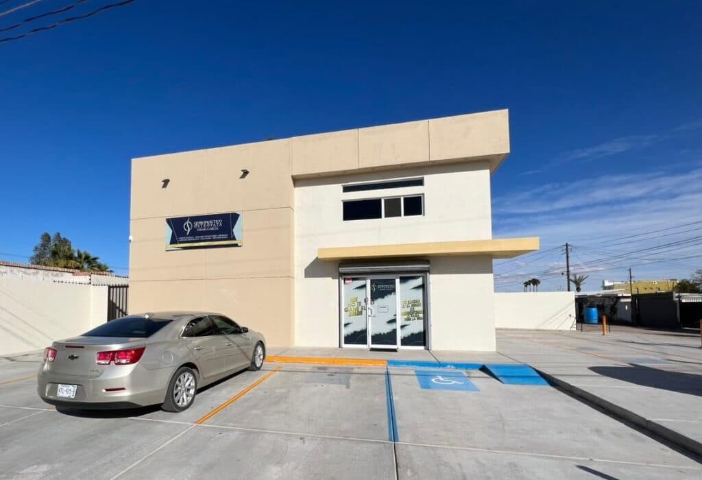 Dr. Juan E. Gil Miranda — 1